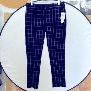 AMANDA & CHELSEA Pants Sz.2  Straight Crop Black&White Stretch Comfort waist NWT